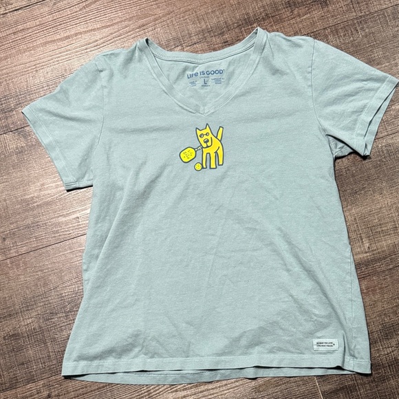 Life Is Good Other - Life Is Good Kids Shirt in Light Blue with Yellow Cat Graphic